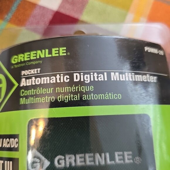 Greenlee PDMM20 AC/DC 6000-Count LCD Pocket Multimeter with Auto-Select Mode - Picture 2 of 16